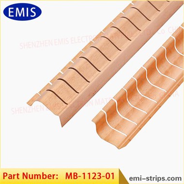 Abschirmstreifendichtung für MRT-Tür